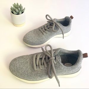 dr scholl's wool sneakers